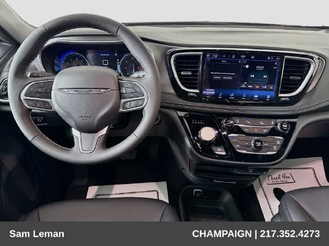 2027 Chrysler Pacifica Select - Photo 21