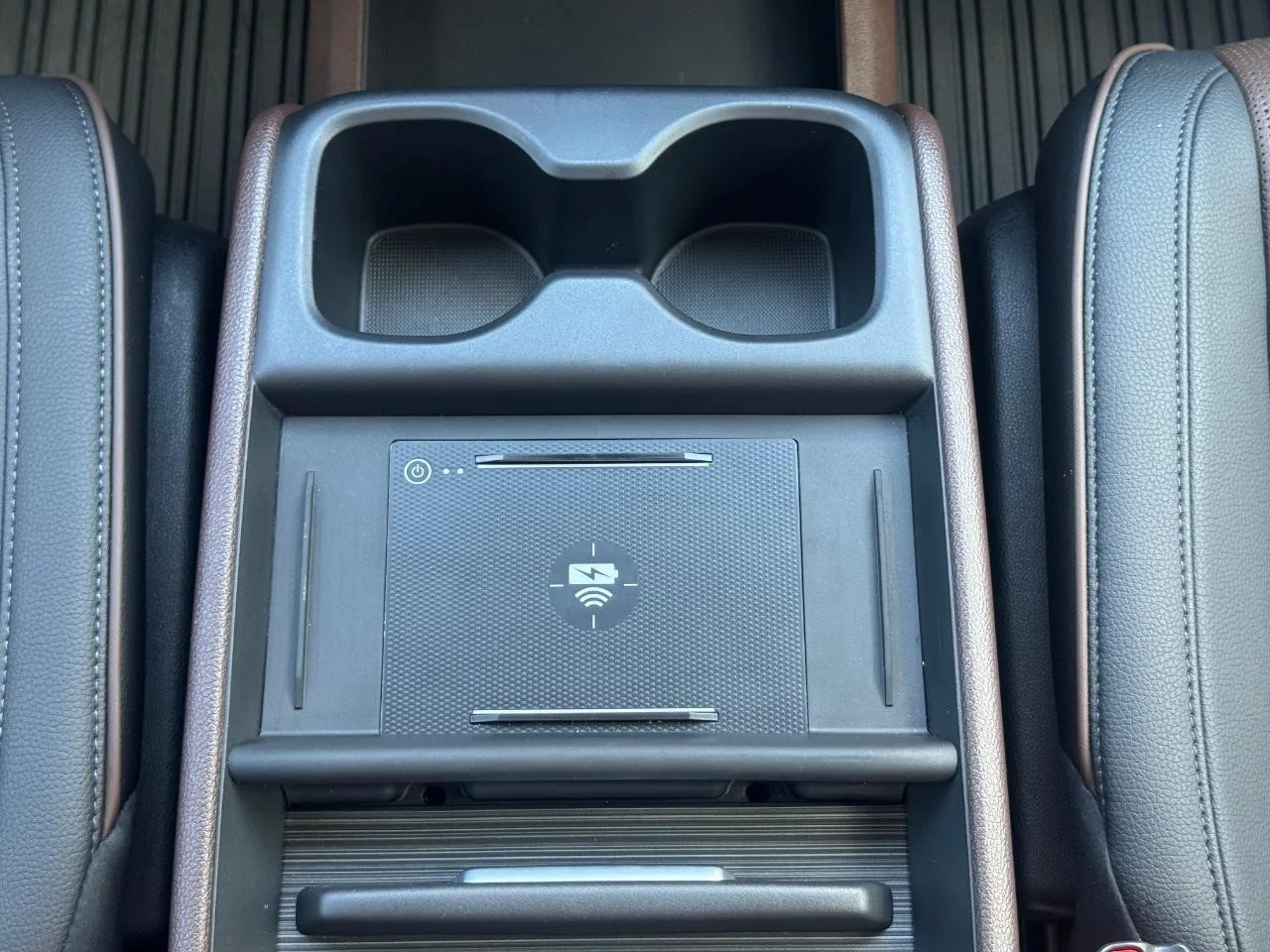 2026 Honda Odyssey Elite - Photo 17