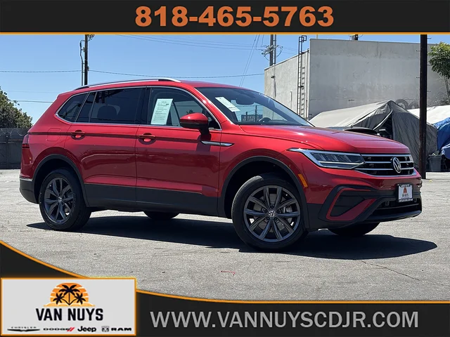 2023 Volkswagen Tiguan 2.0T SE