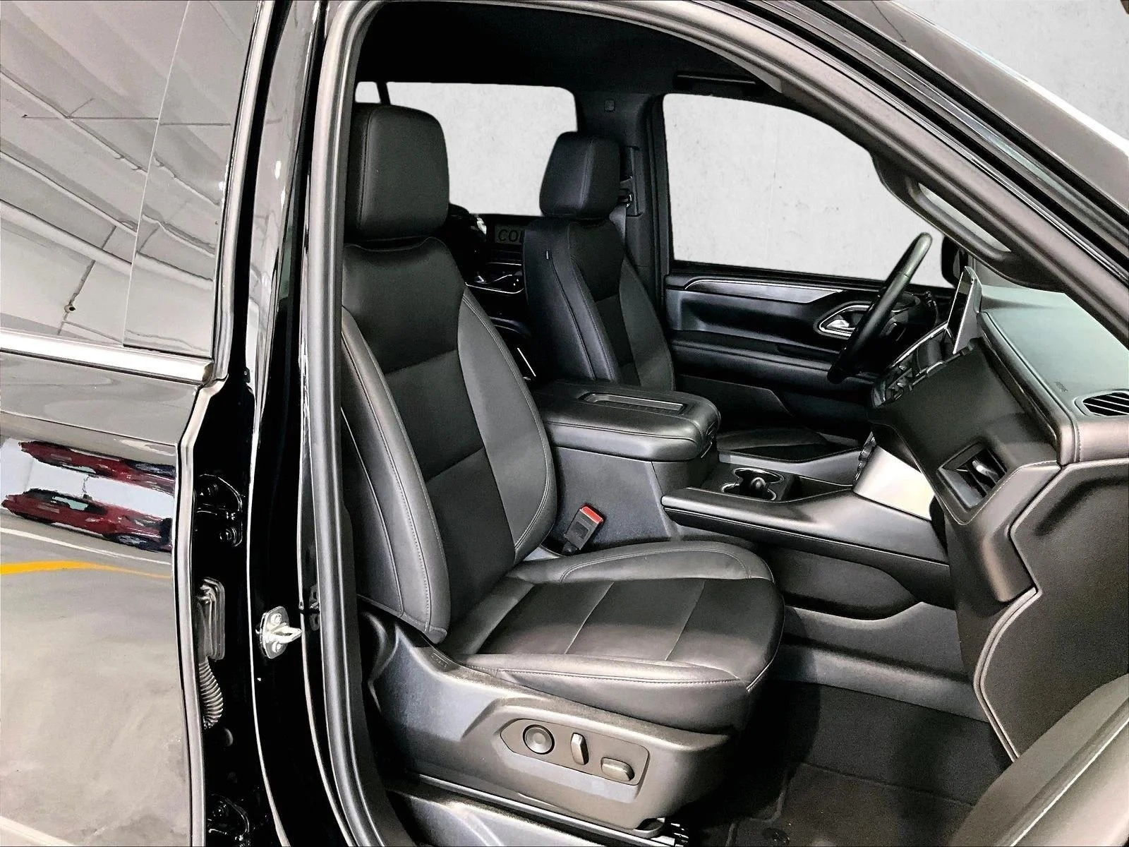 Used 2023 Black Chevrolet LT image 9