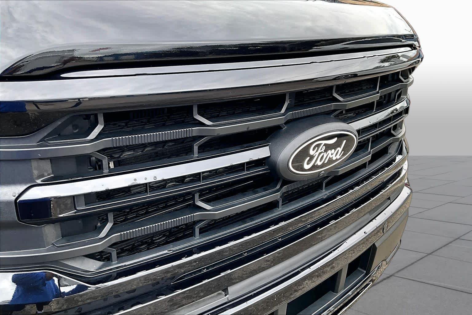 Certified Used 2024 Agate Black Metallic Ford XLT image 30
