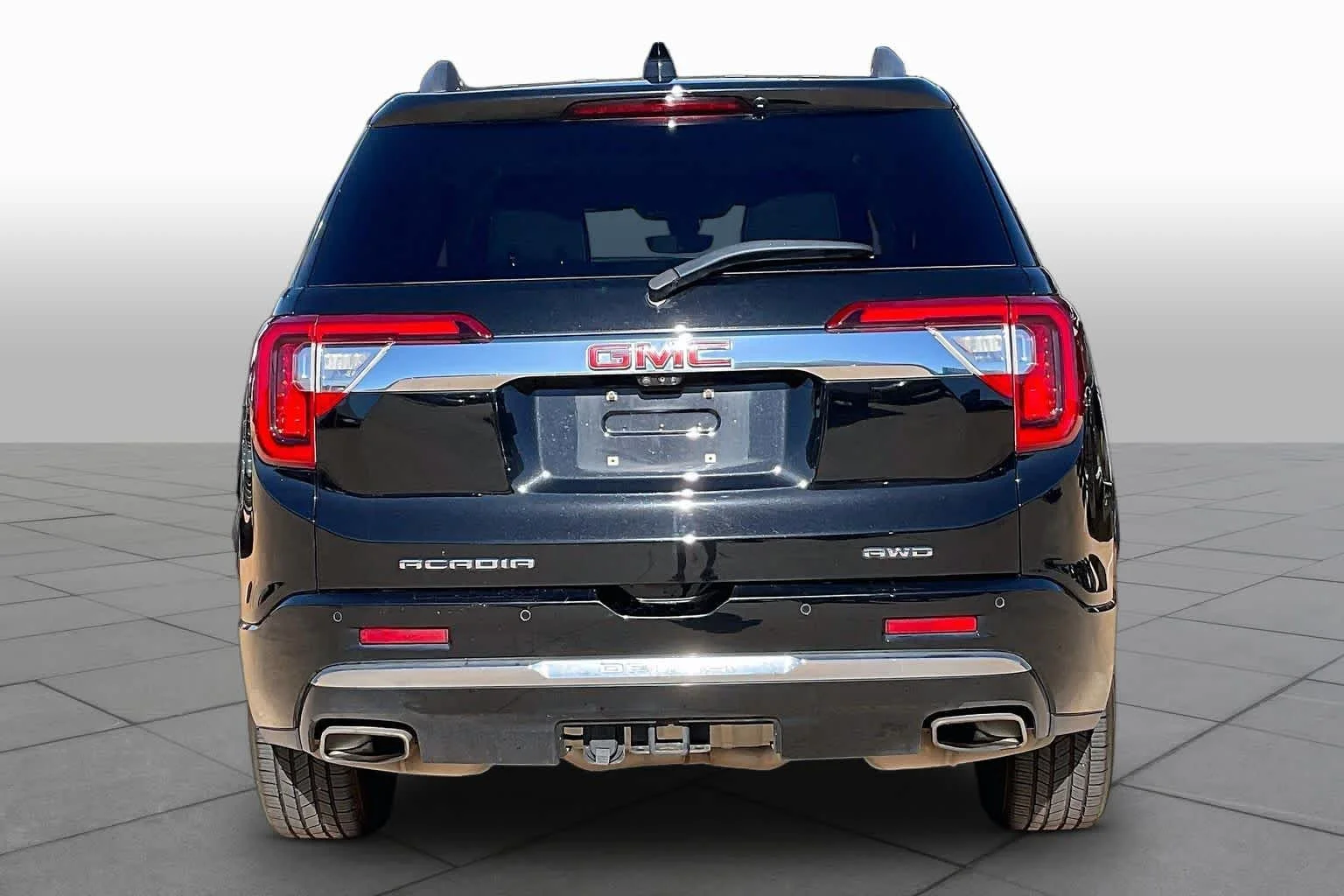 Used 2023 Ebony Twilight Metallic GMC Denali image 5