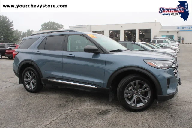 2025 Ford Explorer