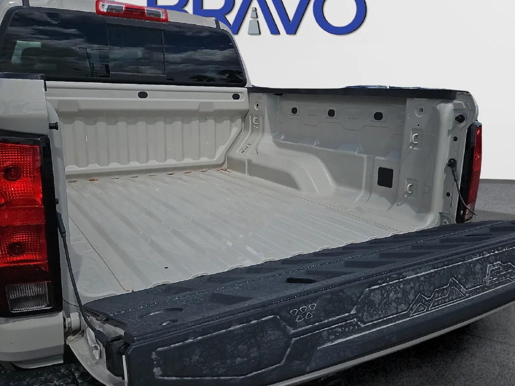 Used 2026 White Sands Chevrolet Trail Boss image 9