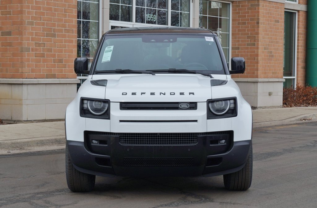 2026 LAND ROVER DEFENDER - Image 3