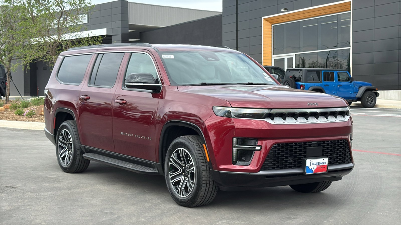 New 2026 Velvet Red Pearl-Coat Exterior Paint Jeep BASE image 3
