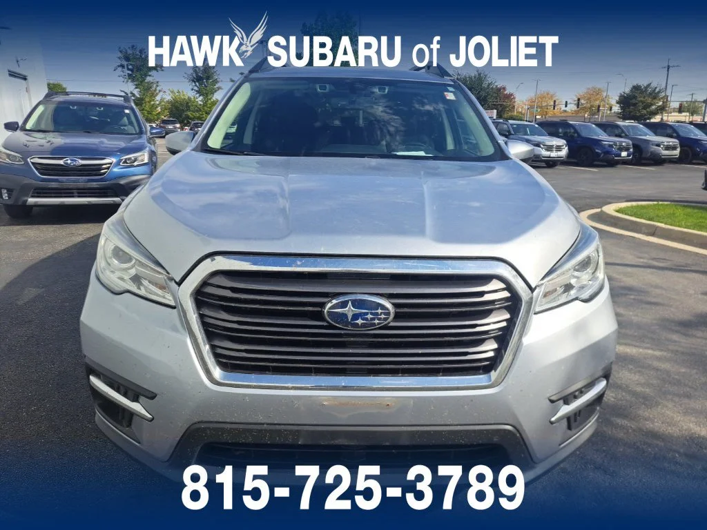 Used 2022 Ice Silver Metallic Subaru Premium image 3