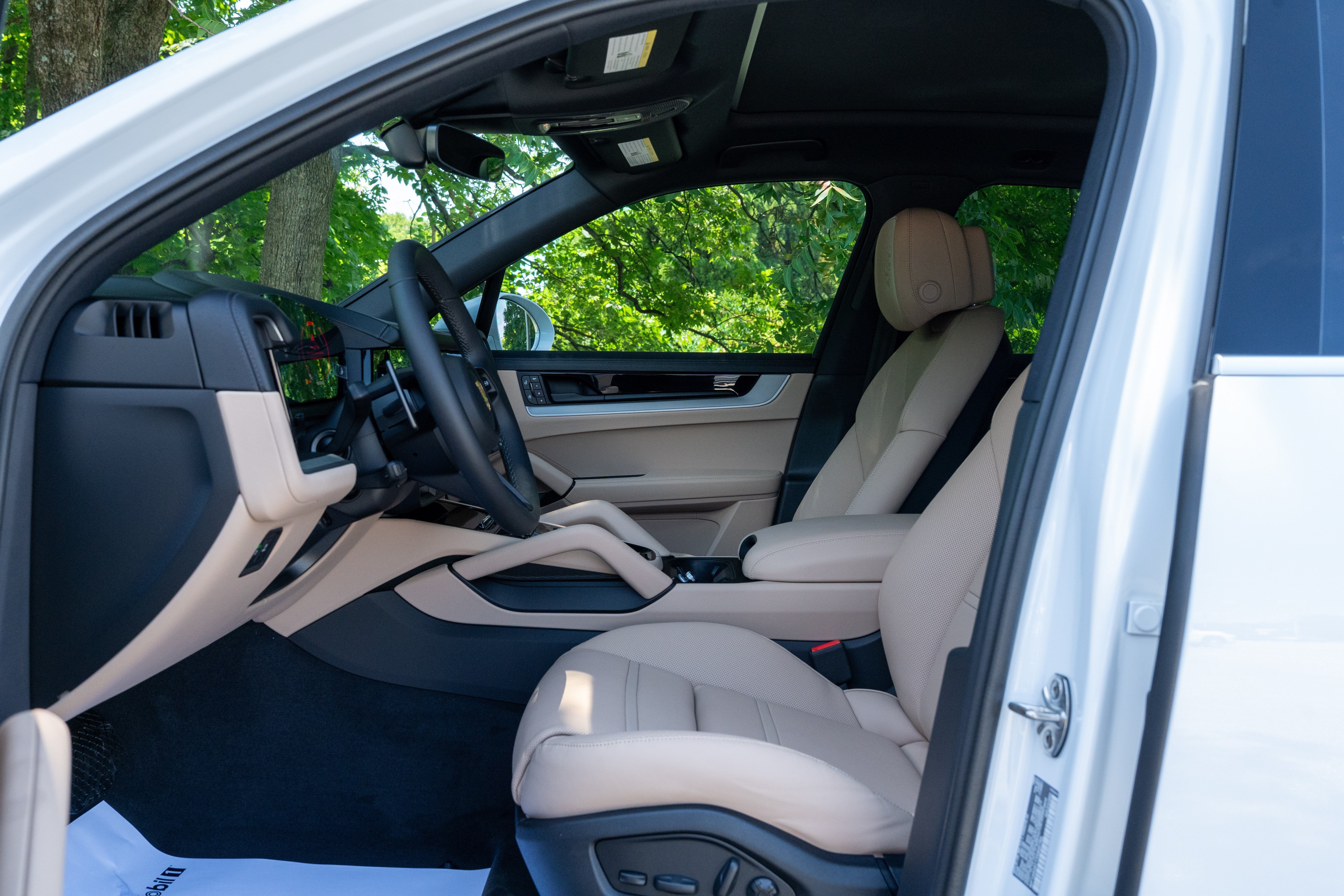 2026 Porsche Cayenne Base - Photo 24