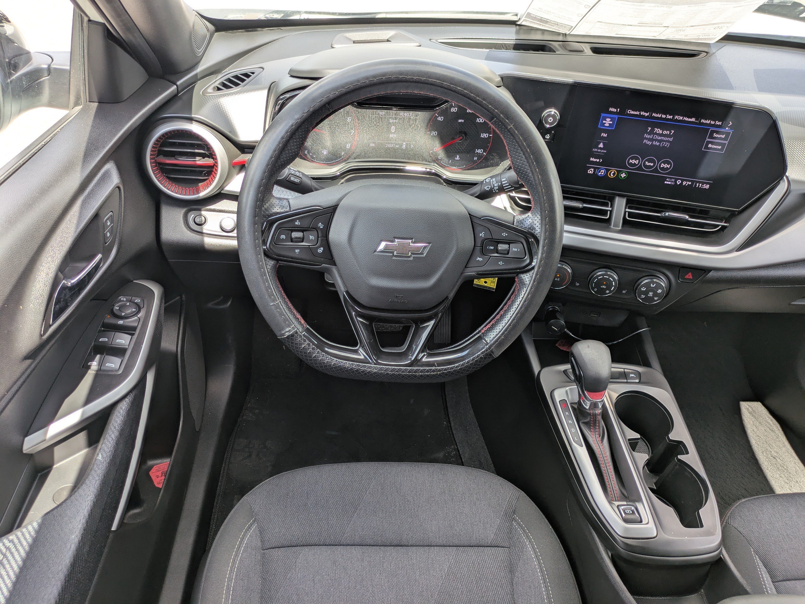 Used 2024 Summit White Chevrolet 1RS image 15