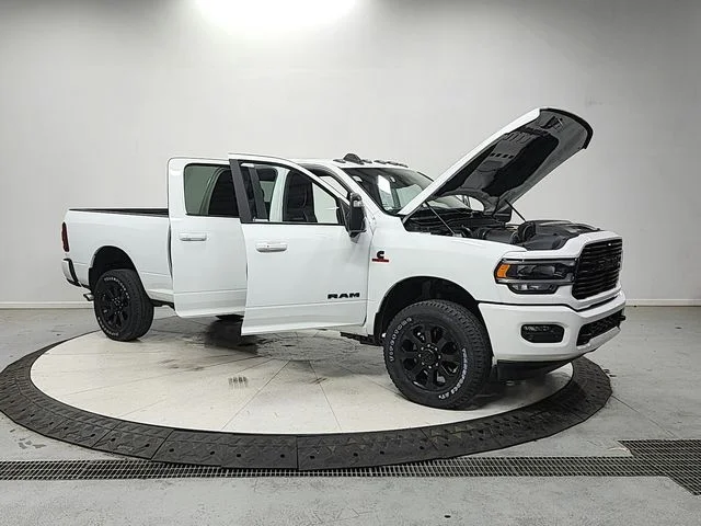 Used 2023 White Ram Laramie image 9