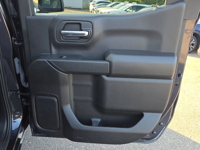 Used 2023 Dark Ash Metallic Chevrolet Custom image 23