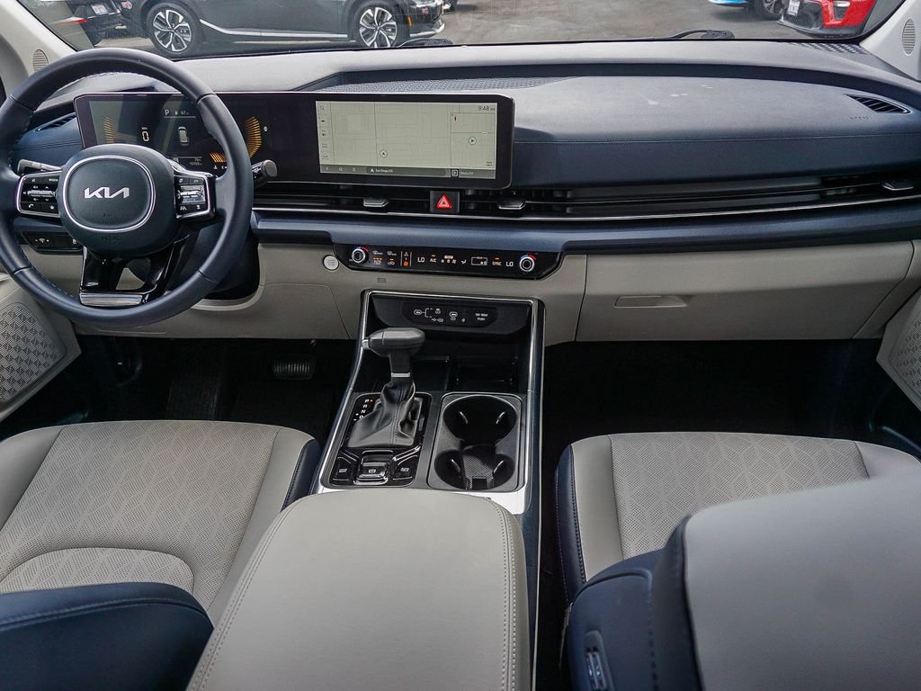 Used 2025 White Kia EX image 12