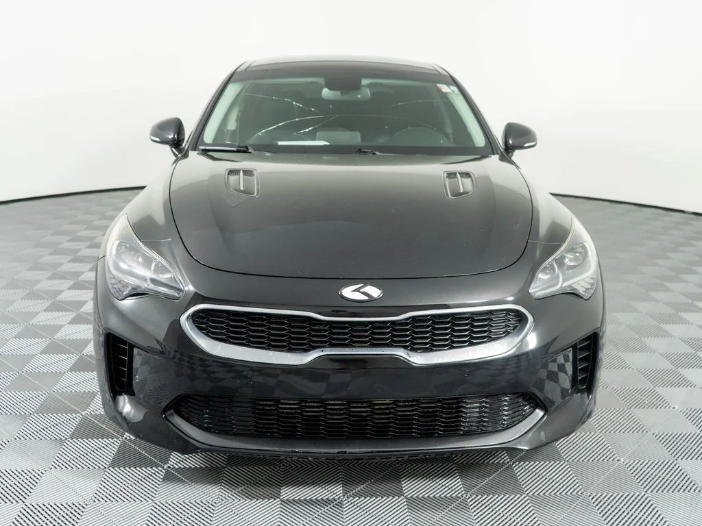 Used 2018 Black Kia Premium image 2