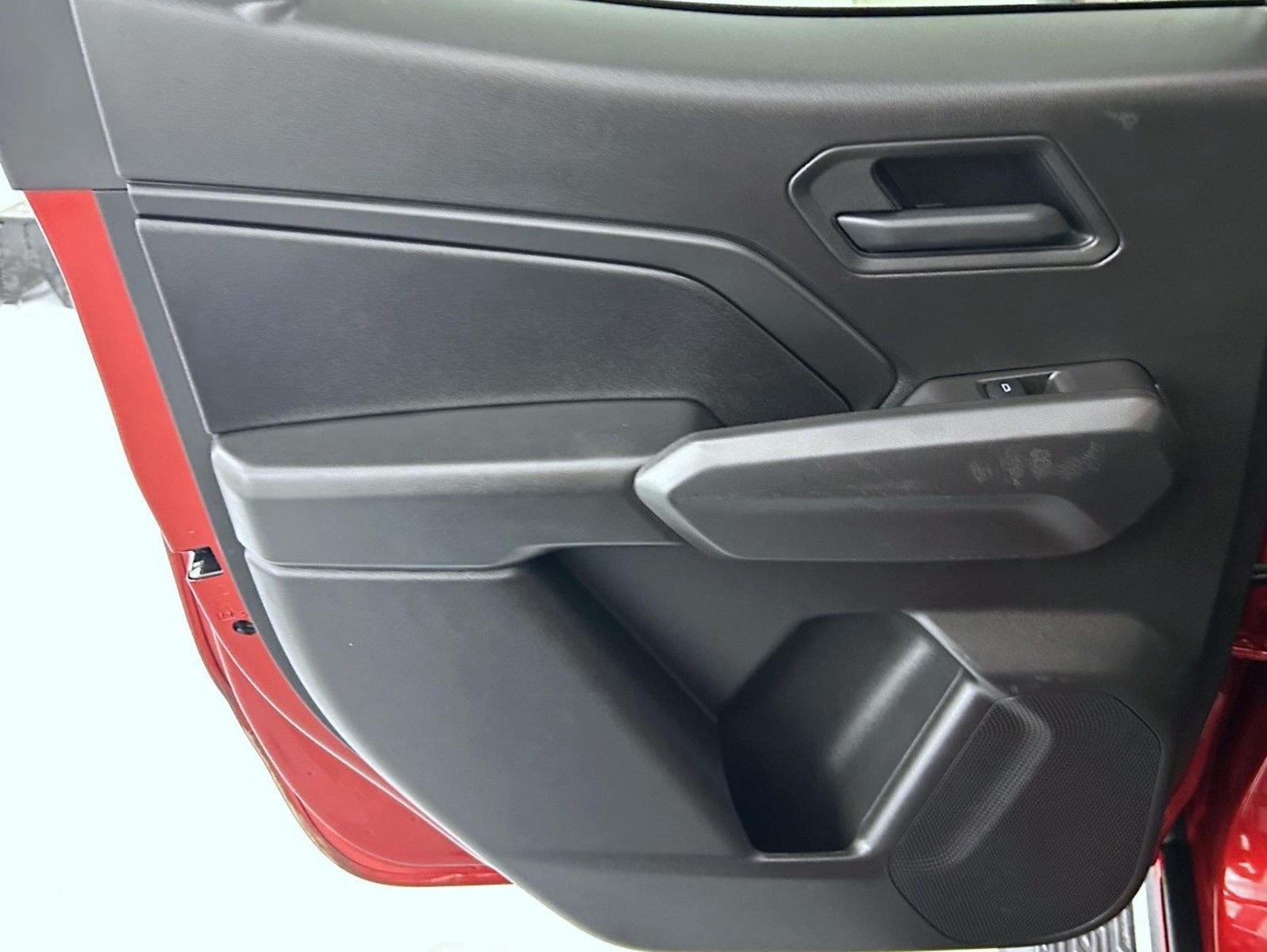 Used 2025 Red Chevrolet Trail Boss image 20