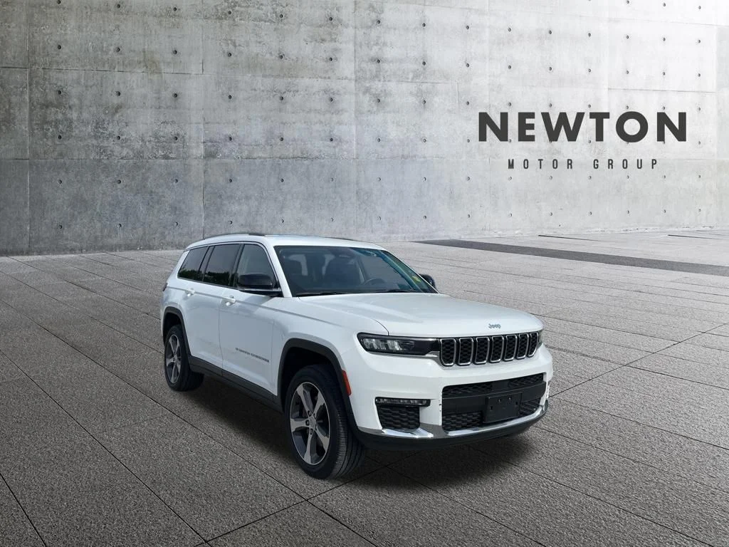 2023 Jeep Grand Cherokee L Limited 4x4's photo
