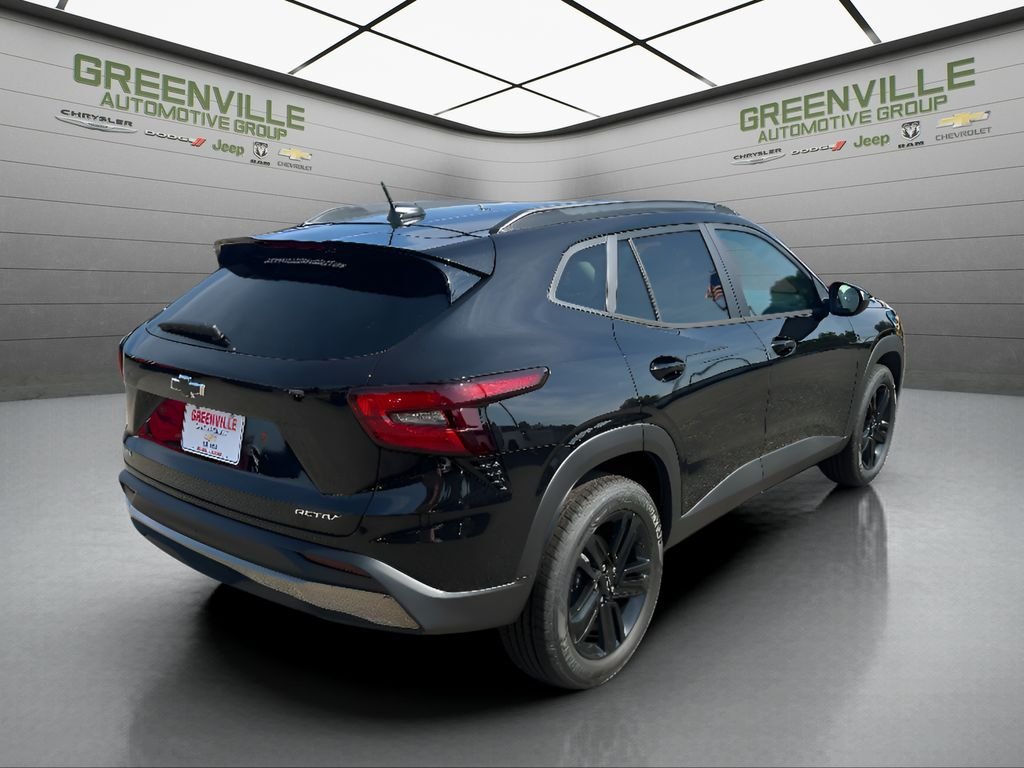 New 2026 Mosaic Black Metallic Chevrolet ACTIV image 5
