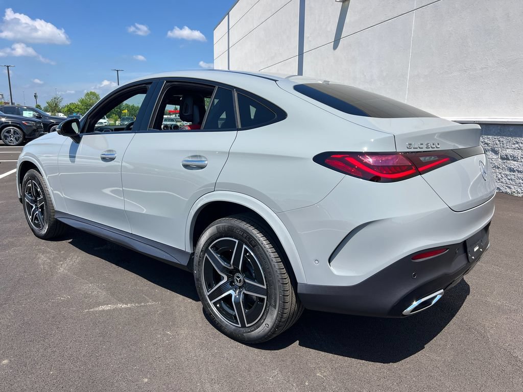 New 2026 MANUFAKTUR Alpine Grey Mercedes-Benz GLC300 image 39
