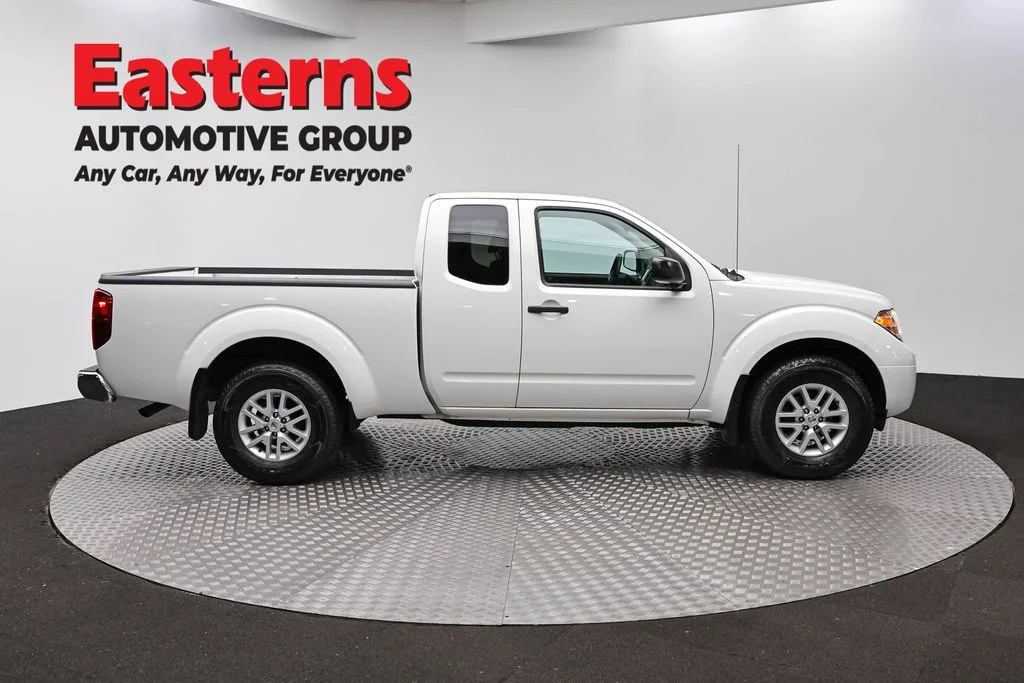 Used 2021 White Nissan SV image 4