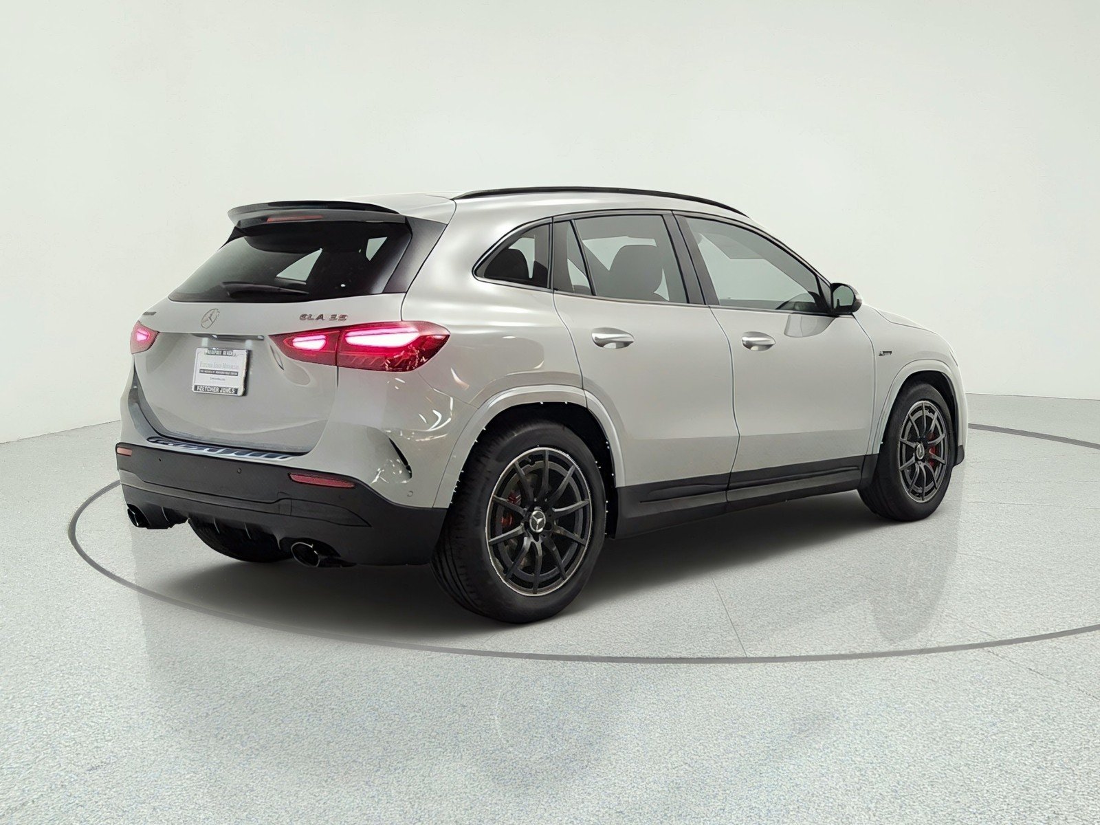 New 2026 MANUFAKTUR Alpine Grey Mercedes-Benz AMG® GLA 35 4MATIC SUV image 5