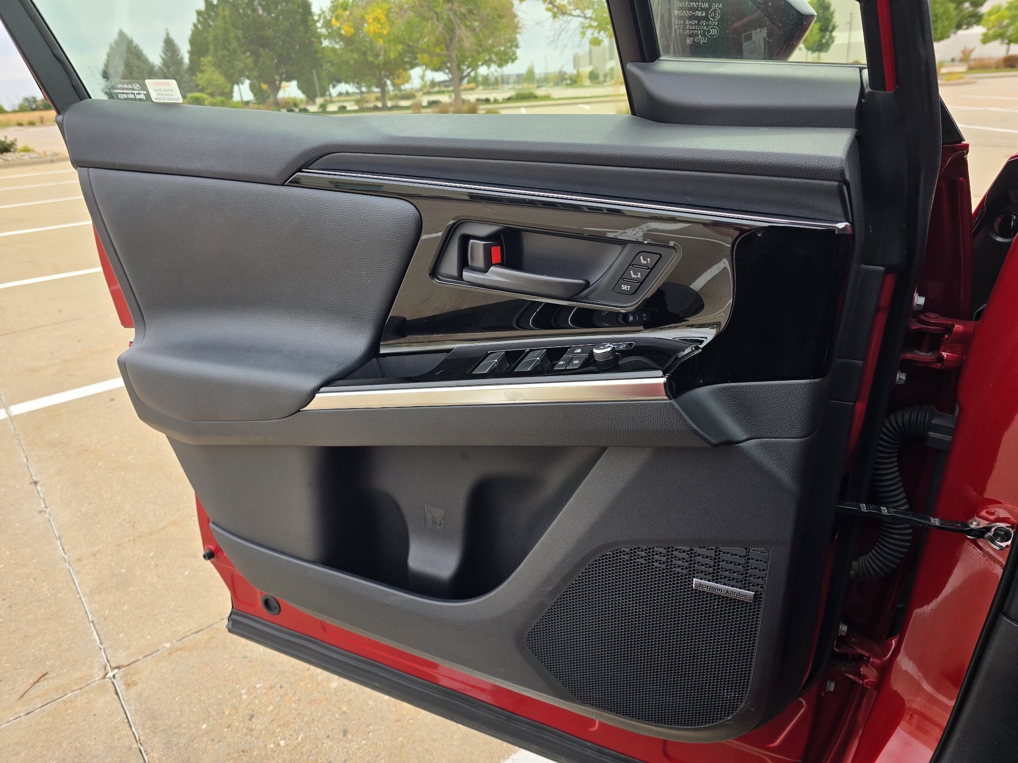 Used 2023 Elemental Red Pearl 2-Tone Subaru Touring image 18