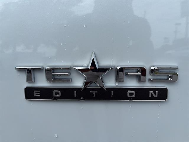 2026 Chevrolet Silverado 1500 LTZ - Photo 14