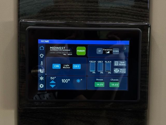 Used 2021 Black Mercedes-Benz Discovery Cross Country image 46