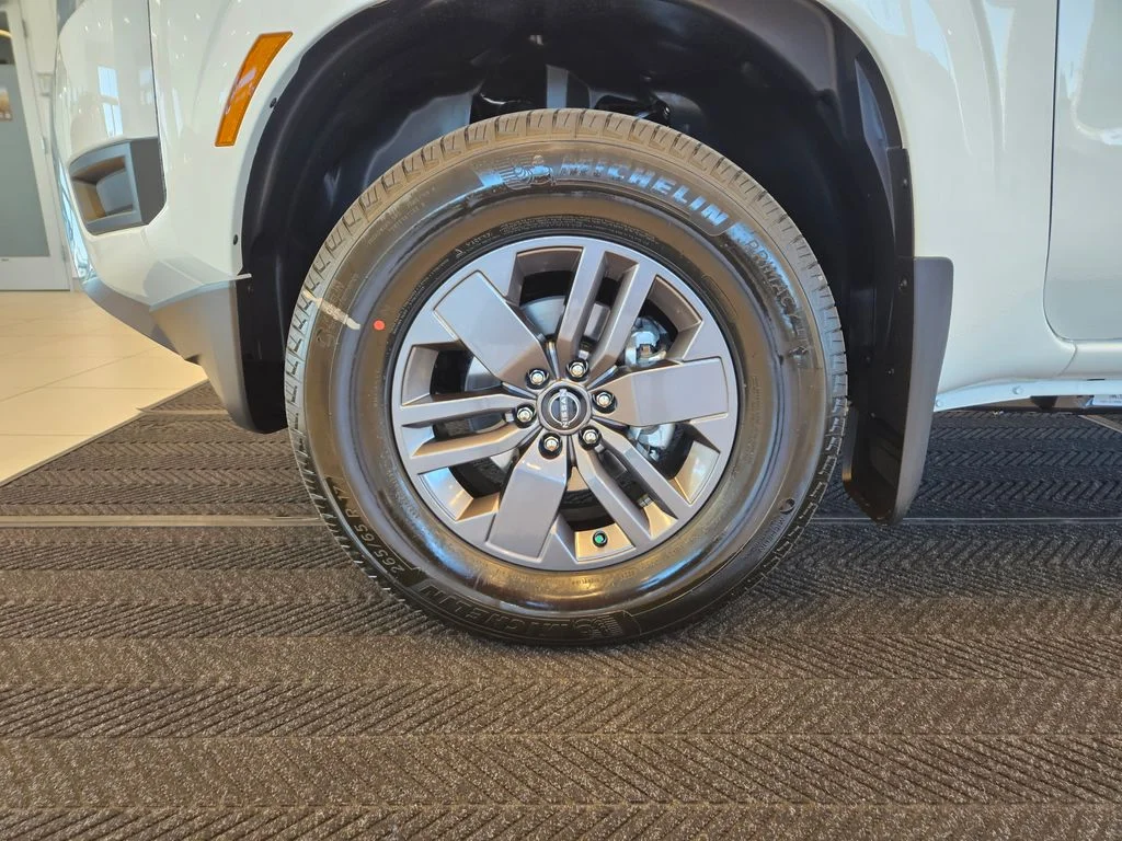 New 2026 Glacier White Nissan SV image 12