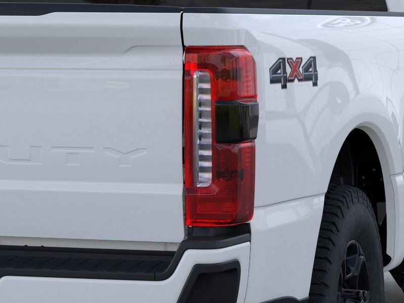 New 2026 Oxford White Ford XL image 21