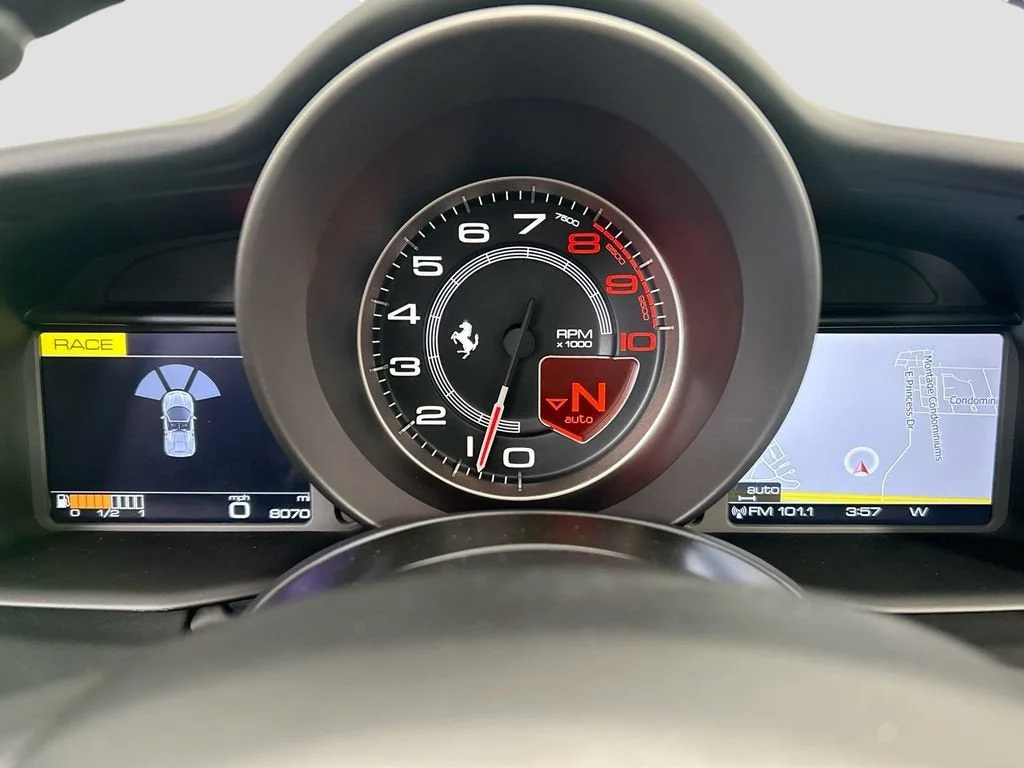 Used 2018 Nero Ferrari  image 36