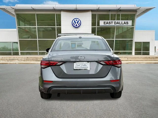 Used 2025 Gray Nissan SV image 4