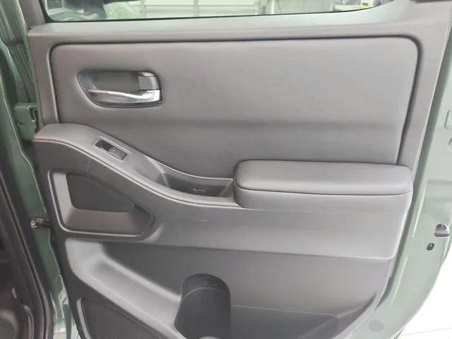 Used 2023 Green Nissan SV image 39