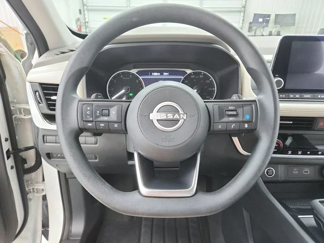 Used 2023 White Nissan SV image 23