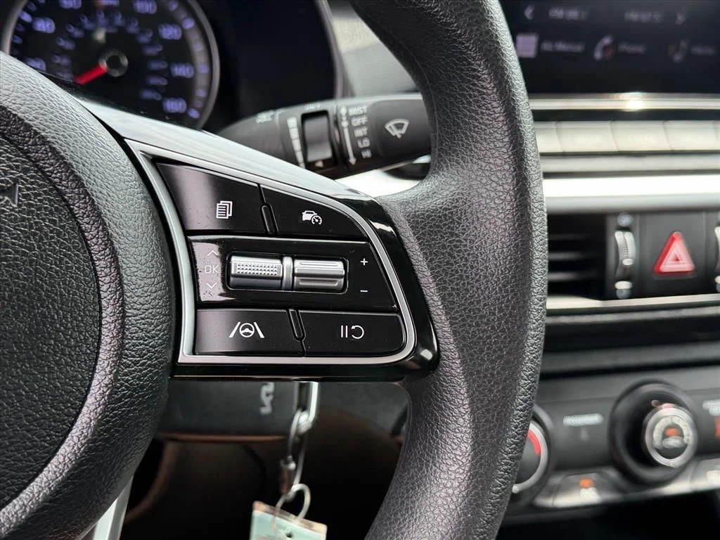 Used 2024 Black Kia LXS image 19