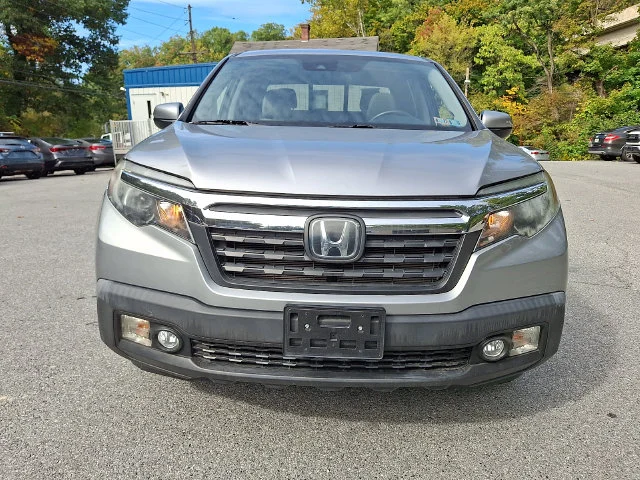 Used 2020 Silver Honda RTL image 3