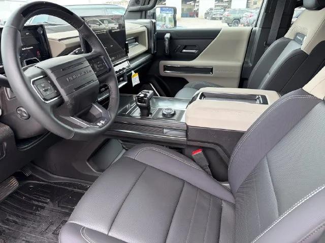 2026 GMC HUMMER EV 2X - Photo 18