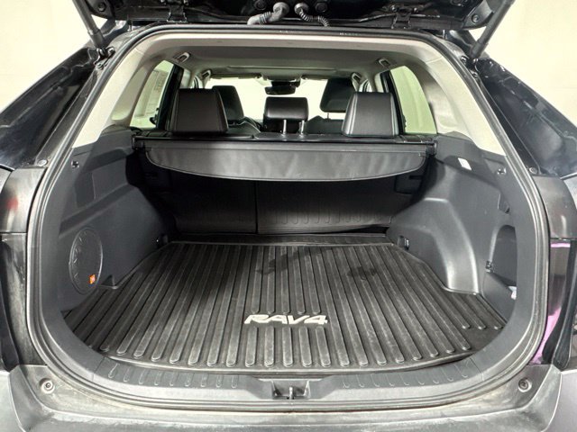 Used 2024 Black Toyota XLE Premium image 21