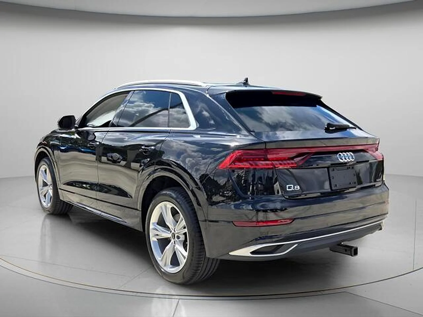 Used 2023 Mythos Black Metallic Audi Premium 55 TFSI quattro Tiptronic image 8