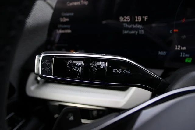 2026 Cadillac OPTIQ Premium Sport - Photo 19