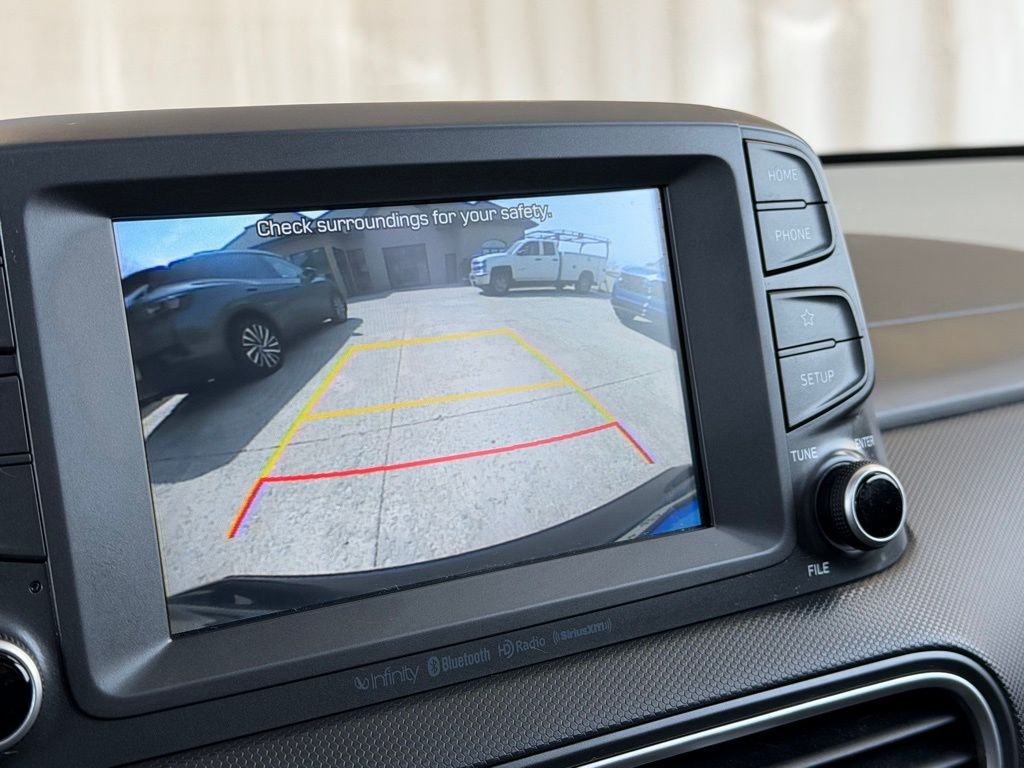 Used 2021 Ultra Black Hyundai SEL Plus image 26