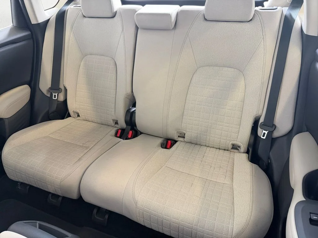 Used 2023  Honda LX image 9