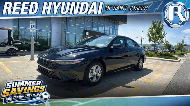 2025 Hyundai ELANTRA SE