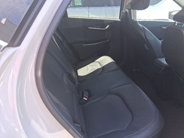 Certified Used 2024 White Kia Wind image 7