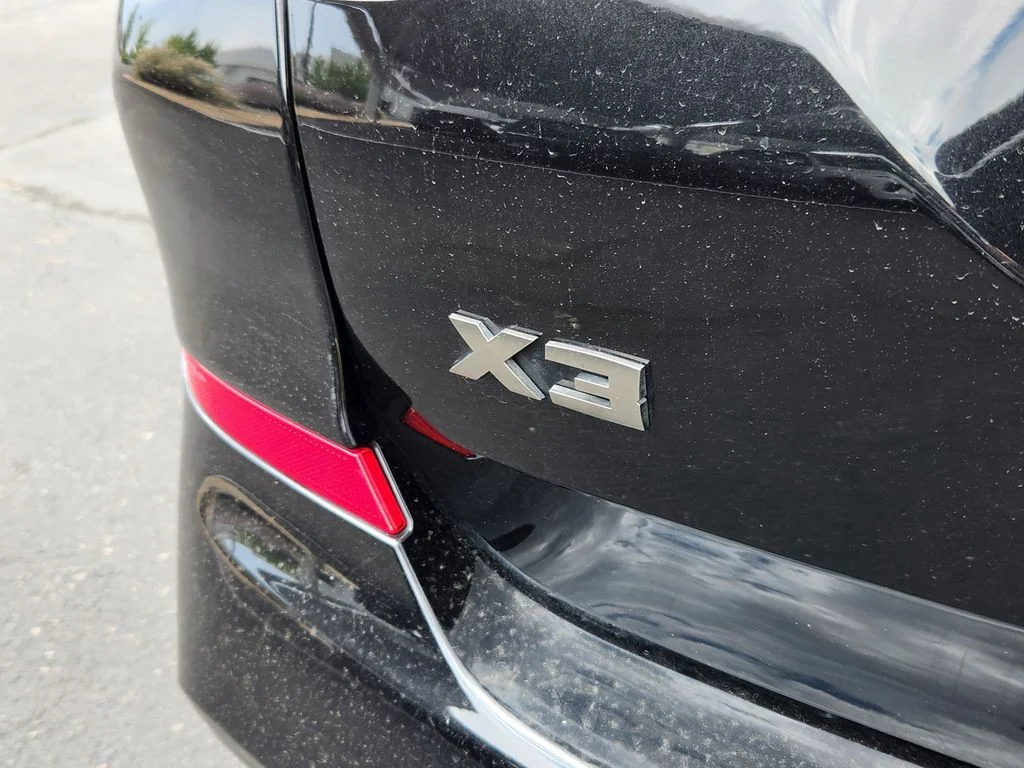 Used 2019 Black Sapphire Metallic BMW M40i image 30