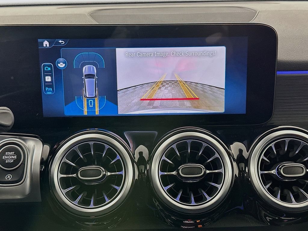 Used 2026 Gray Mercedes-Benz GLB 250 image 12
