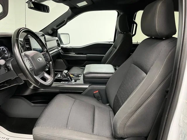 Used 2023 White Ford XLT image 21