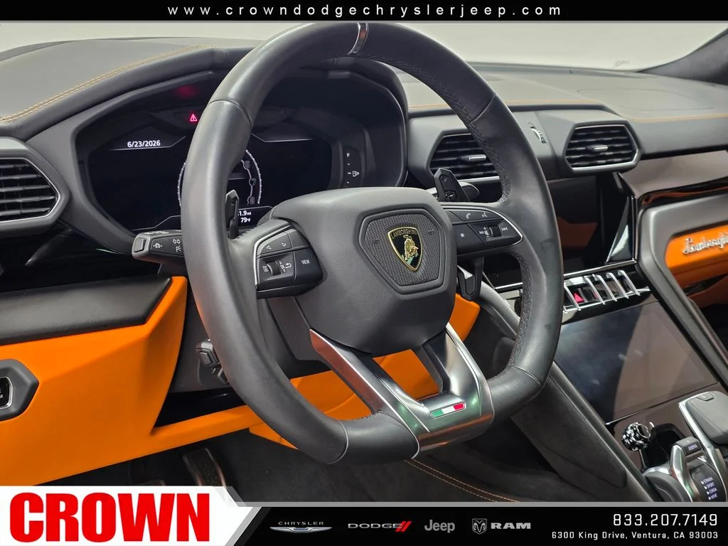 Used 2024  Lamborghini S image 39
