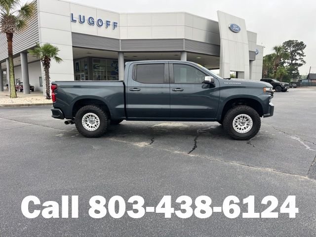 Used 2020 Gray Chevrolet RST image 2