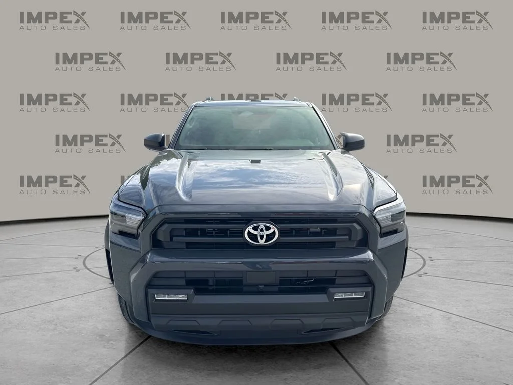 Used 2025  Toyota SR5 image 8