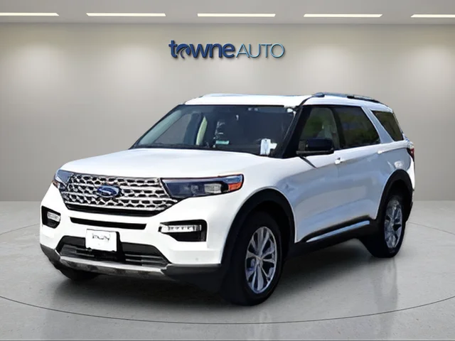 Used 2023 White Ford Limited image 2