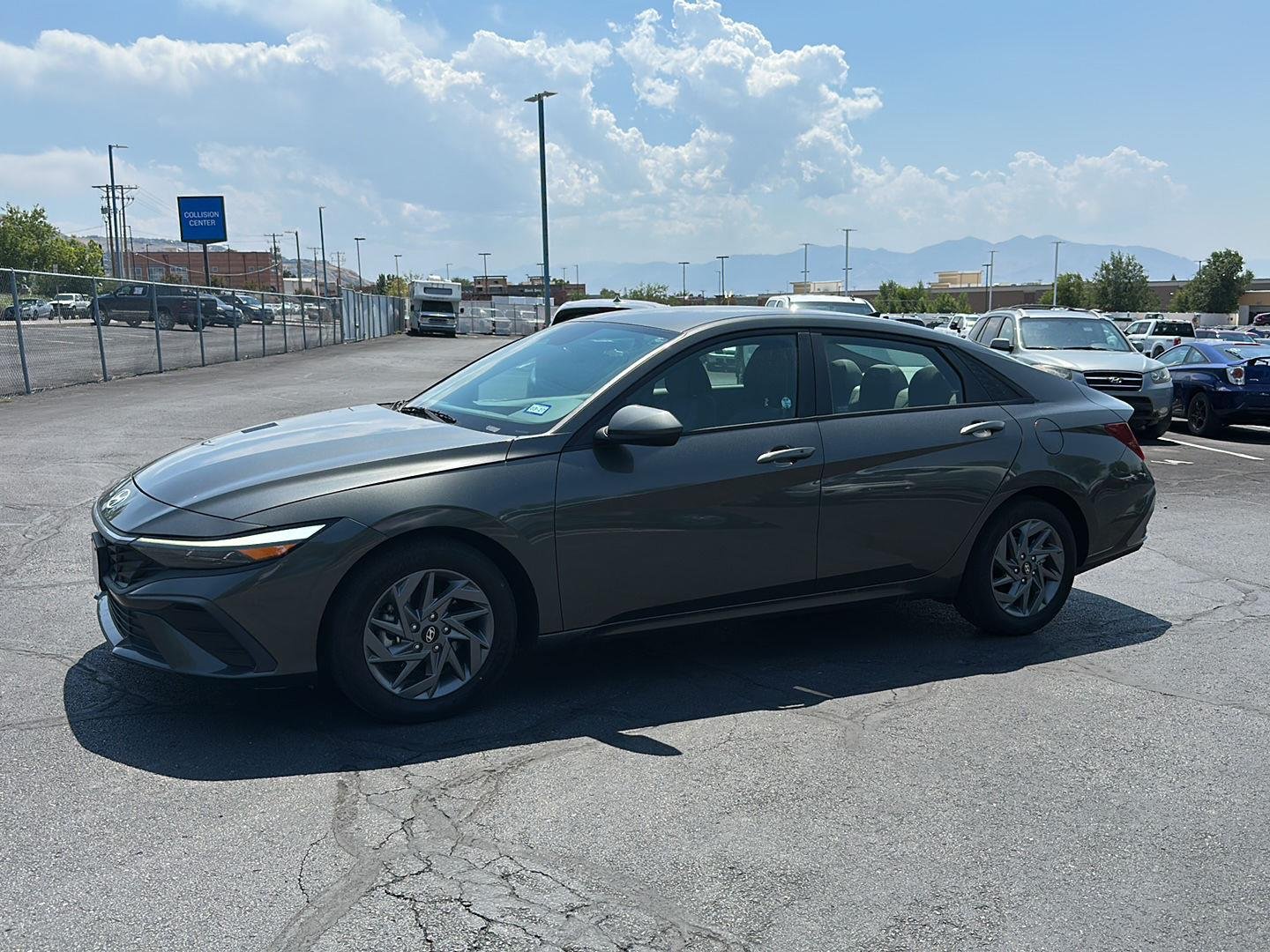 Used 2024 Hyundai Elantra SEL